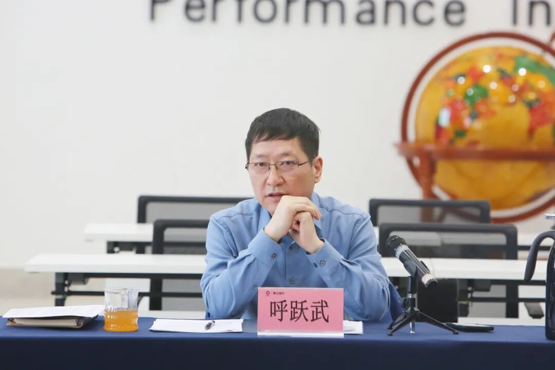 kao002.jpg kao002.jpg